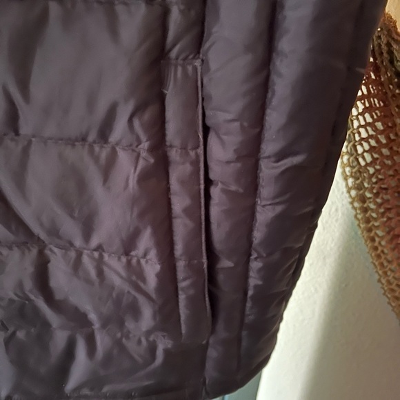 Men’s GoLite Light Puffer Vest NWOT.  In perfect condition.  Never worn. - Picture 2 of 7